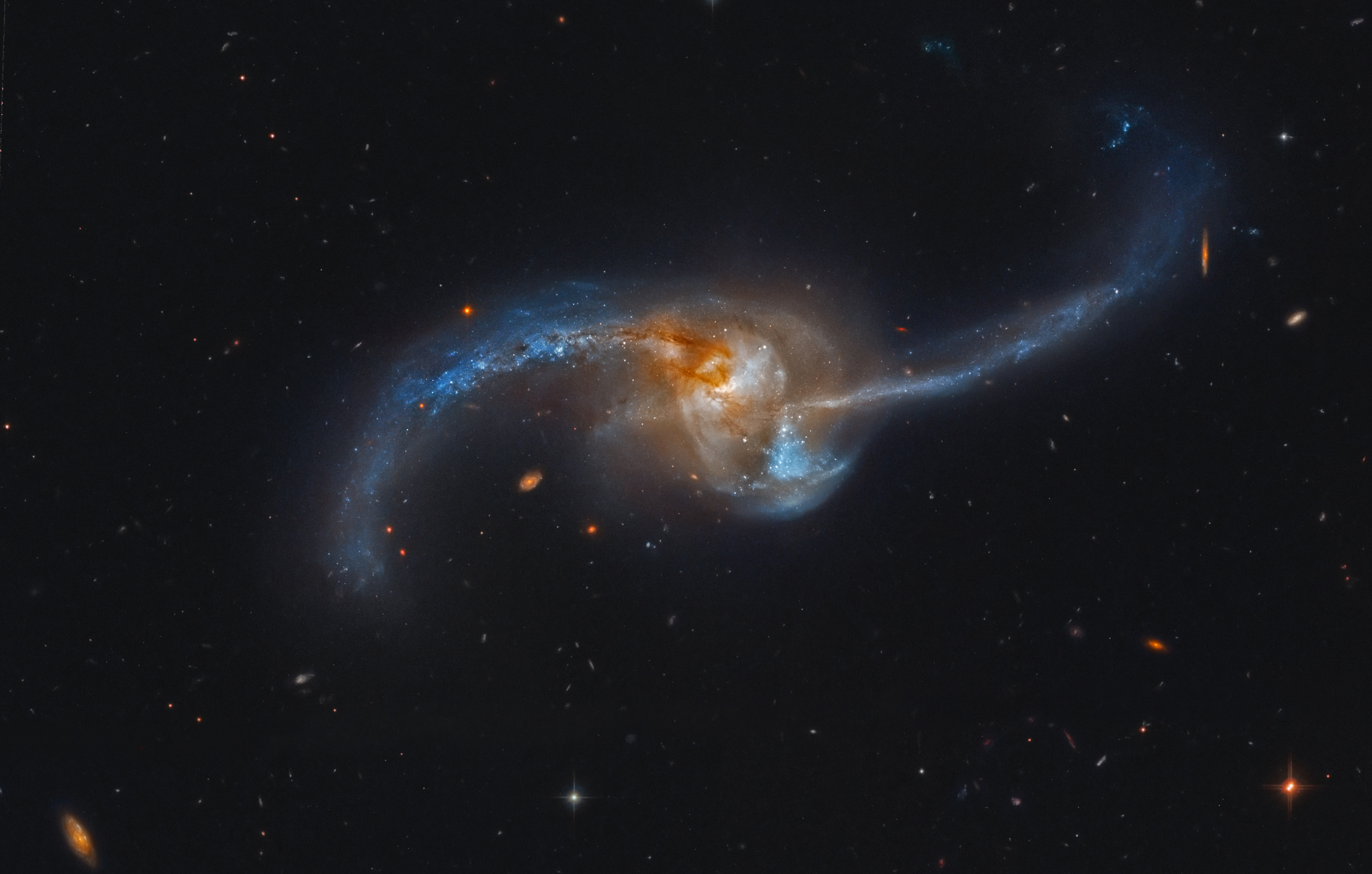 ngc2623 galaxy бесконечность